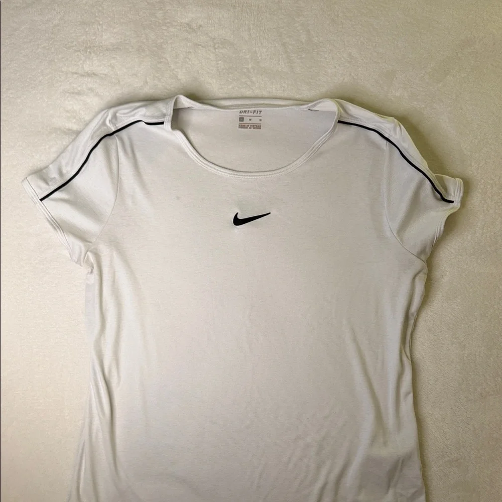Nike Women's Tee